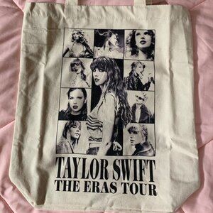 Official Taylor Swift The Eras Tour VIP Canvas Tote Bag (RARE) 💕